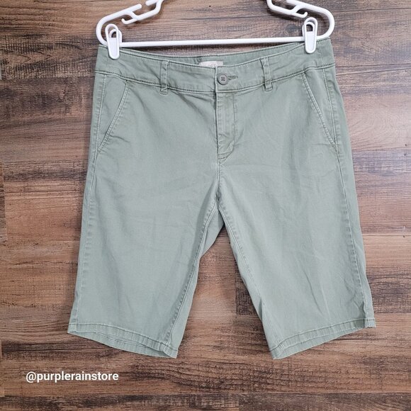 LOFT Chino Bermuda Shorts Size 10 Mid Rise Stretch Preppy Coastal Minimalist - Picture 1 of 11